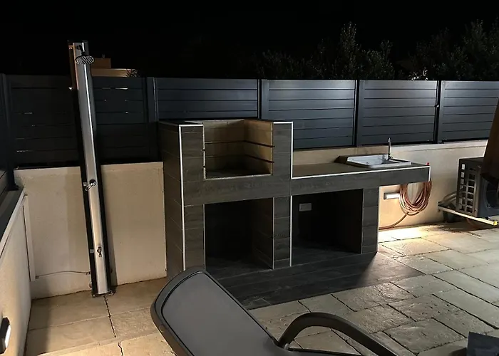 Poolhouse Flip Flop - Mit Privatem Pool *