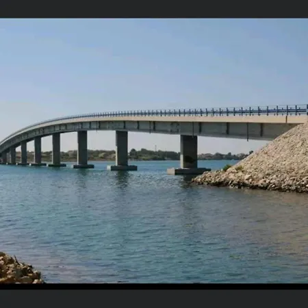 Poolhouse Flip Flop - Mit Privatem Pool Vir