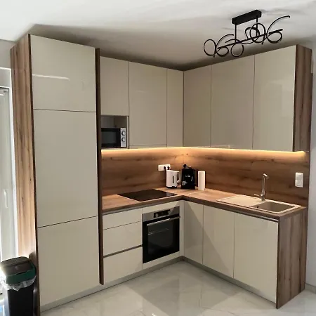 Poolhouse Flip Flop - Mit Privatem Pool * 비르