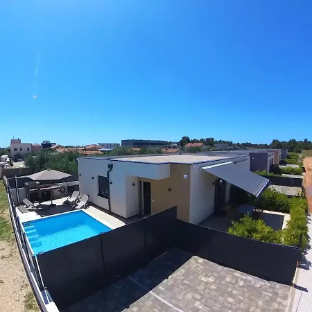 Holiday home Poolhouse Flip Flop - Mit Privatem Pool *