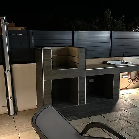 Poolhouse Flip Flop - Mit Privatem Pool *