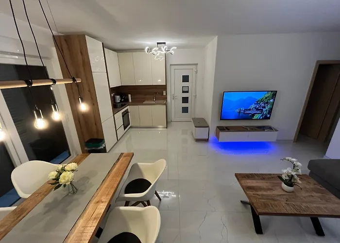 Poolhouse Flip Flop - Mit Privatem Pool 度假居 维尔